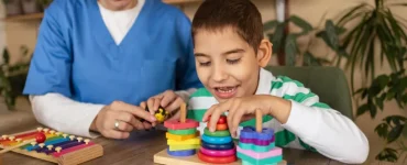 أمل جديد لأطفال التوحد.. علماء يكتشفون تحسنا ملحوظا بعد أشهر من هذا العلاج