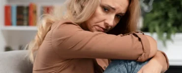 إلى أي مدى تؤثر في حياتها؟ هرمونات المرأة من منظور الذكاء الاصطناعي